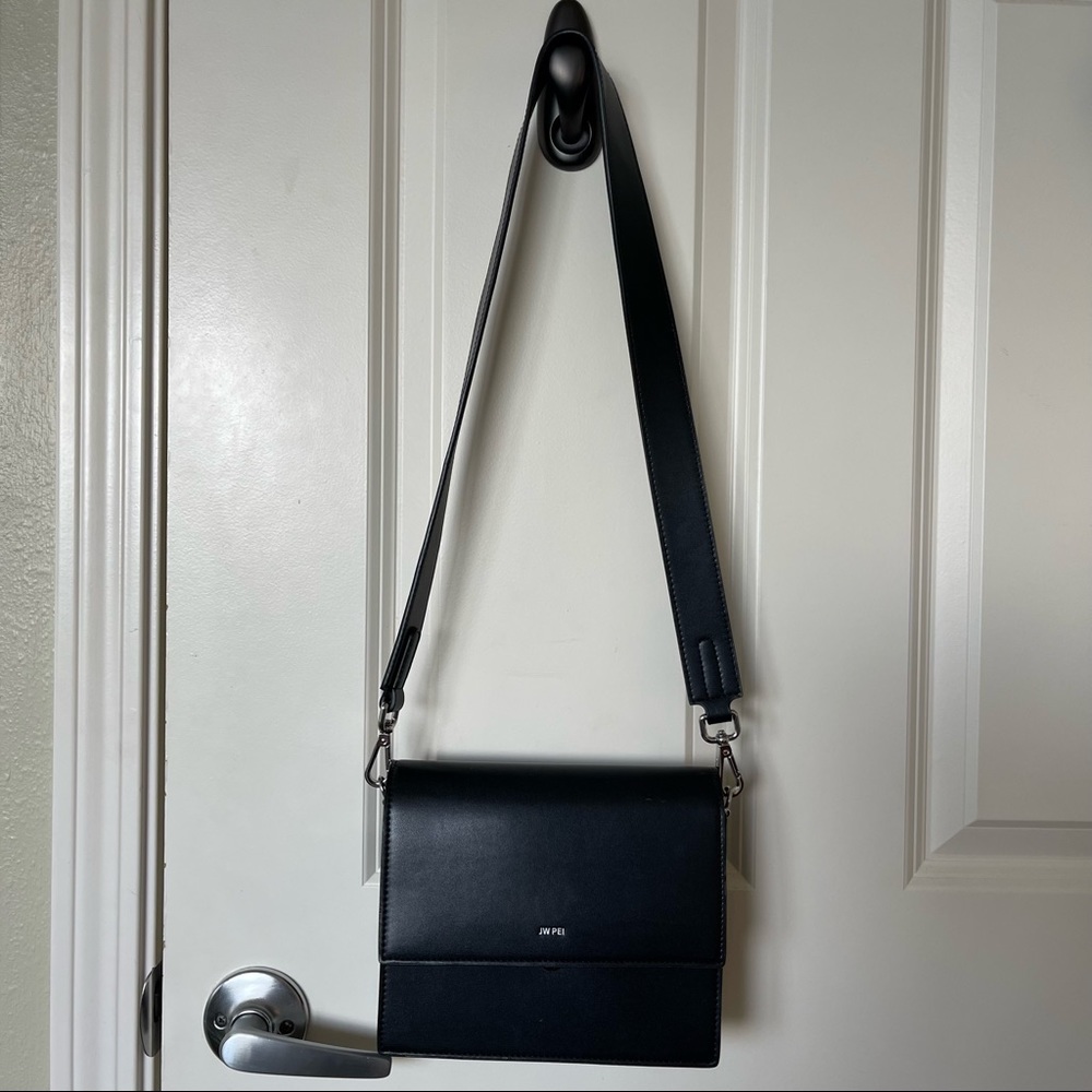 JW PEI Women's Mini Flap Crossbody - Black